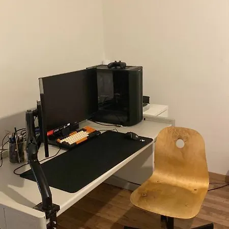 Furnised In A 2 Appartement *