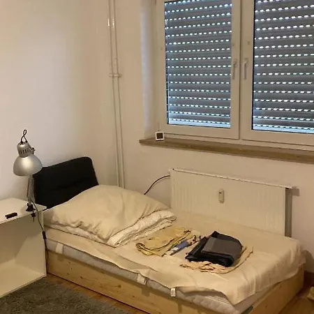 Appartement Furnised In A 2 Erlangen